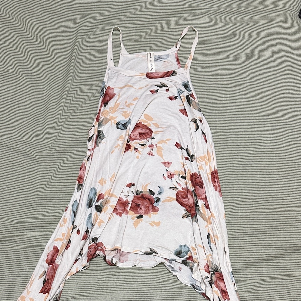 Vanilla Bay Floral Tank Top - White and Pink